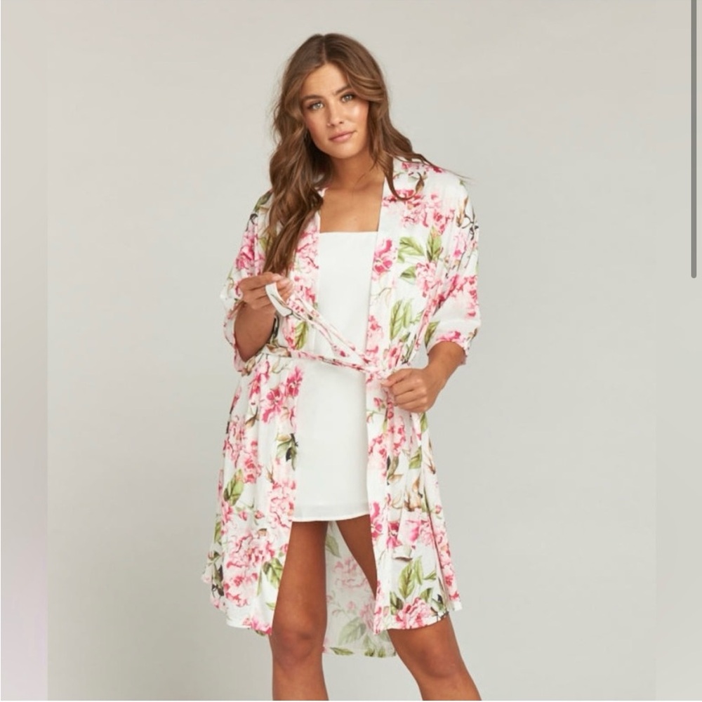 Floral Robe/ Kimono - Picture 2 of 6